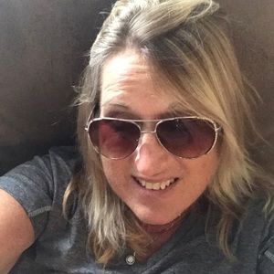 Meet your Posher, Gina